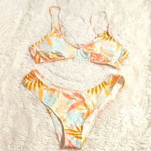 NWOT! Wild Fable Tropical Print Bikini Set